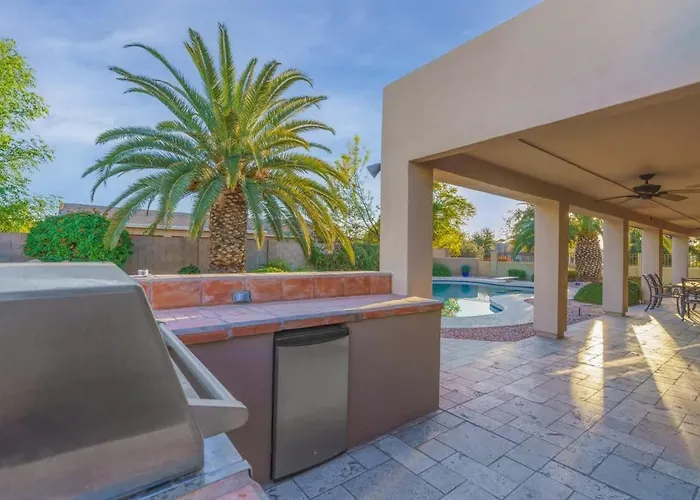 Casa De Palmas - Paradise Oasis With Dive Pool, Bbq & Fire Pit * Goodyear