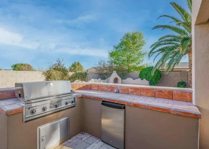 Casa De Palmas - Paradise Oasis With Dive Pool, Bbq & Fire Pit Holiday home Goodyear