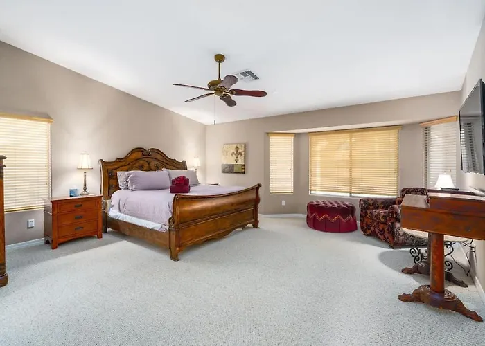 Casa De Palmas - Paradise Oasis With Dive Pool, Bbq & Fire Pit Goodyear